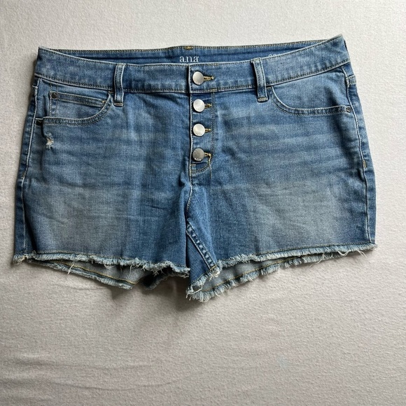 a.n.a Button‎ Fly Blue Denim Distressed Hem Womens Shorts Size 30/10 - Picture 1 of 9